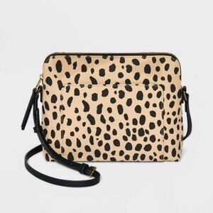 NWT Universal Thread Cayden Leopard Print Crossbody Bag
